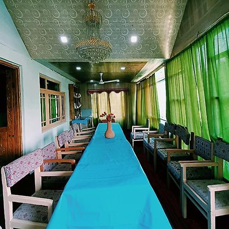 Srīnagar Hotel New Heaven Canal מראה חיצוני תמונה