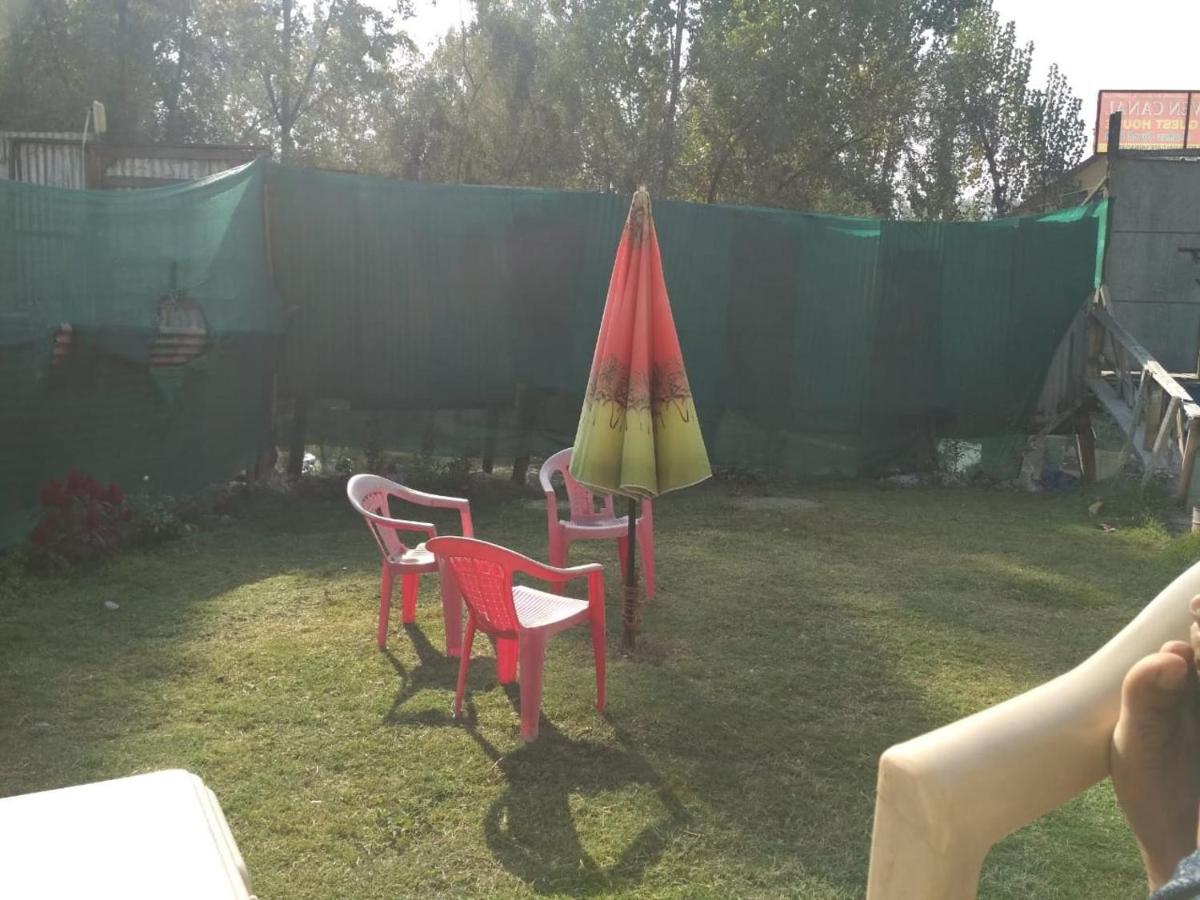Srīnagar Hotel New Heaven Canal מראה חיצוני תמונה